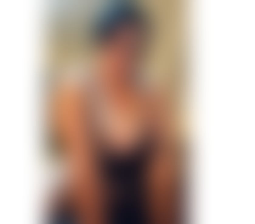 Escorts Croydon Town Centre Croydon - Photos for I’m a naturally curvy😍 brunette Alya