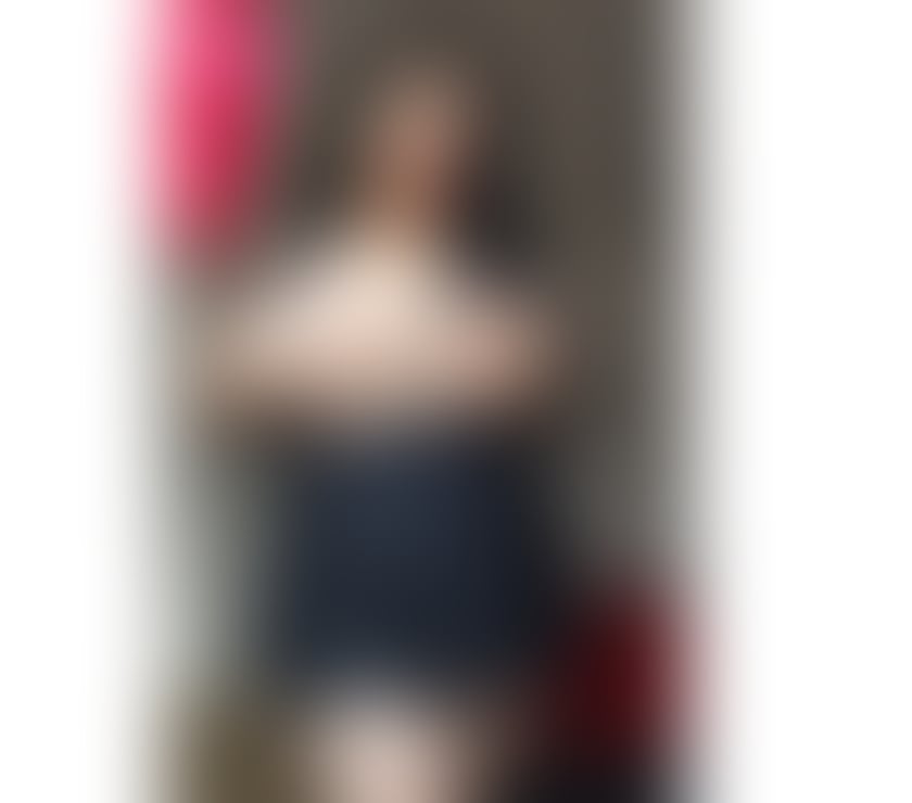 Escorts South East London Croydon - Photos for I’m a naturally curvy😍 brunette Alya