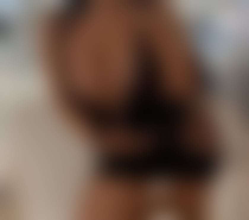 Escorts Buckinghamshire Milton Keynes - Photos for LIA new girl real 💯% very big boobs