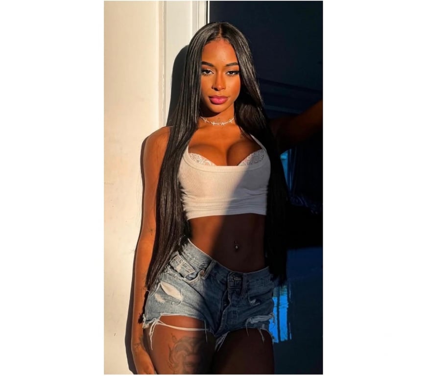 Escorts South East London Camberwell - South East London - Photos for SEXY BRUNETTE🫦PRETTY LATINA🔥BEST HOT MOMENTS