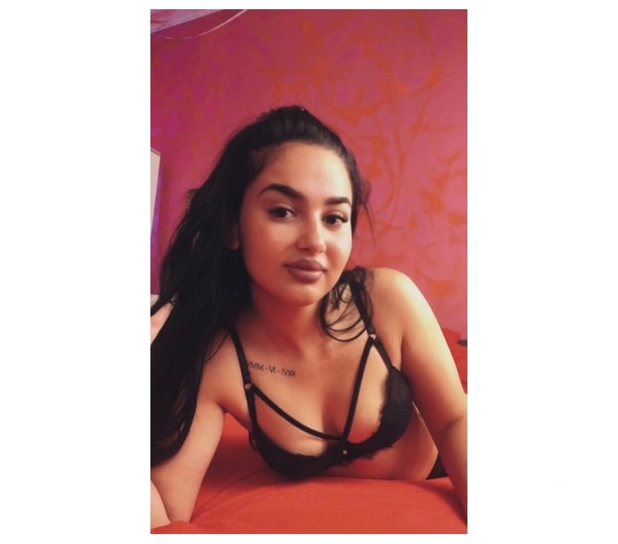Escorts Cheshire West and Chester Chester - Cheshire West and Chester - Photos for 😈 VANESSA — SWEET SMILE, NAUGHTY ENERGY 😈