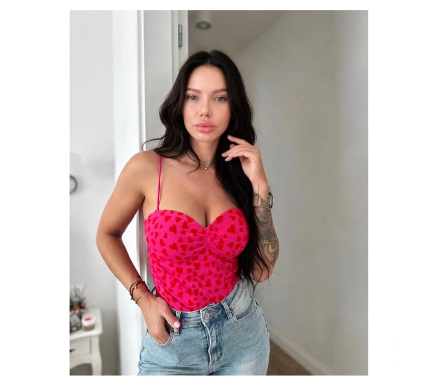 Escorts Ealing Northolt - Ealing - Photos for Hello babe😘❤️❤️😘❤️😘