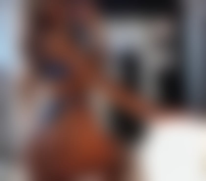 Escorts West Midlands Solihull - Photos for Sexy new in town blonde latino Vicky party 🔥🥂