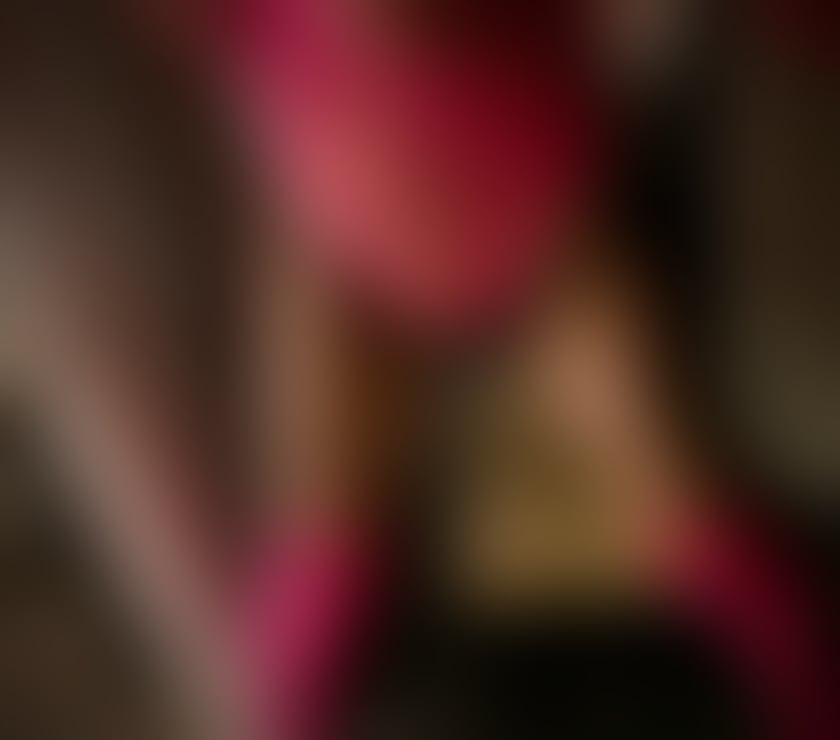Trans Escorts Kent Medway - Kent - Photos for Hot leggy cd for you