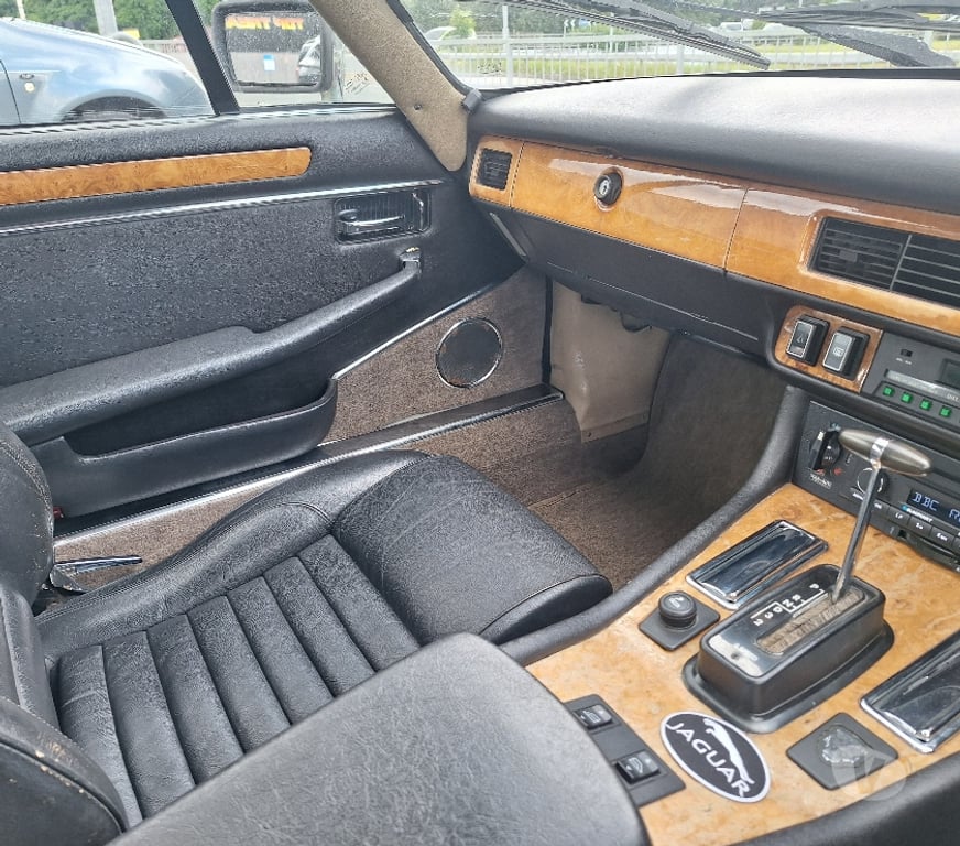 used cars for sale South Yorkshire Sheffield - Photos for 73300 Mls Collectors car Jaguar XJS 3.6 in 2 Years NO Tax