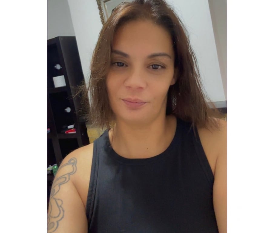 Escorts Windsor and Maidenhead Windsor - Windsor and Maidenhead - Photos for MILF 👅 NINA 💦💦 PLS WRITE WHATSAPP