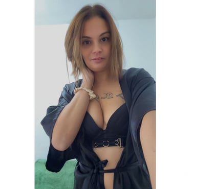Escort Windsor Windsor and Maidenhead - Photos for MILF 👅 NINA 💦💦 PLS WRITE WHATSAPP