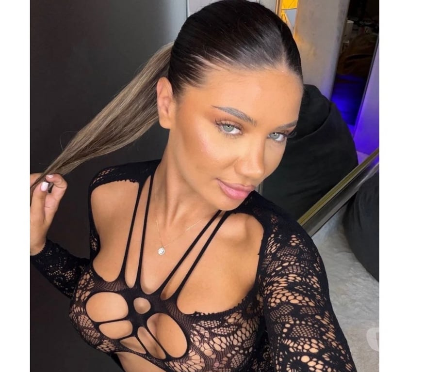 Escorts Surrey Runnymede - Photos for 24hr✅party🥂outcall videocall confirm❤️