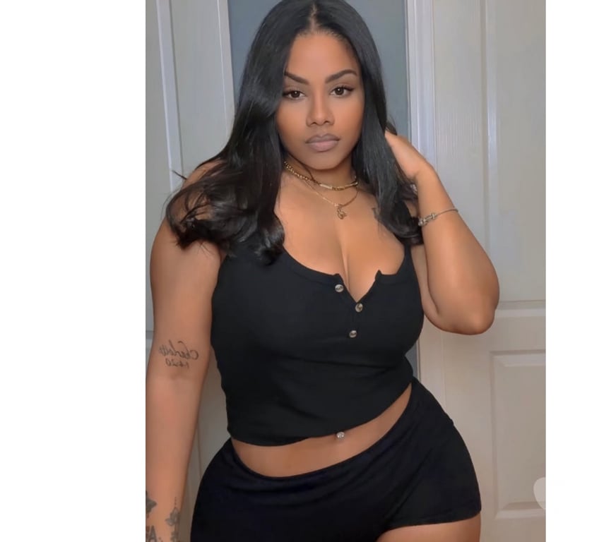 Escorts South East London Plumstead - South East London - Photos for •EXOTIC KARINA•READY TO PLAY🔥☎️
