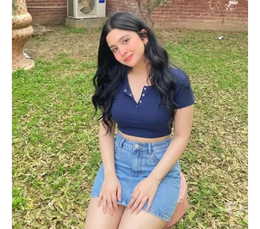 Escorts Merseyside Liverpool - Photos for Komal party' girl available your town