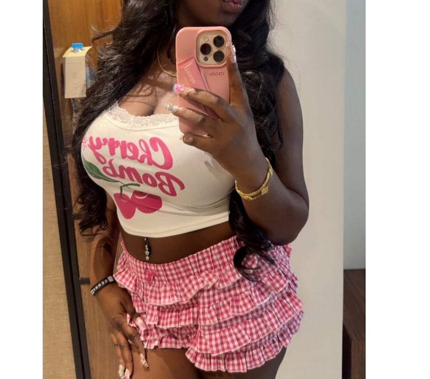 Escorts Derbyshire Derby - Photos for Your Sexy Black Barbie - Available today In DERBY