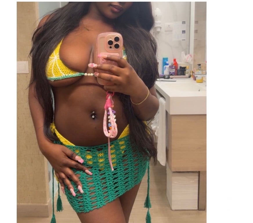 Escorts Derbyshire Derby - Photos for Your Sexy Black Barbie - Available today In DERBY