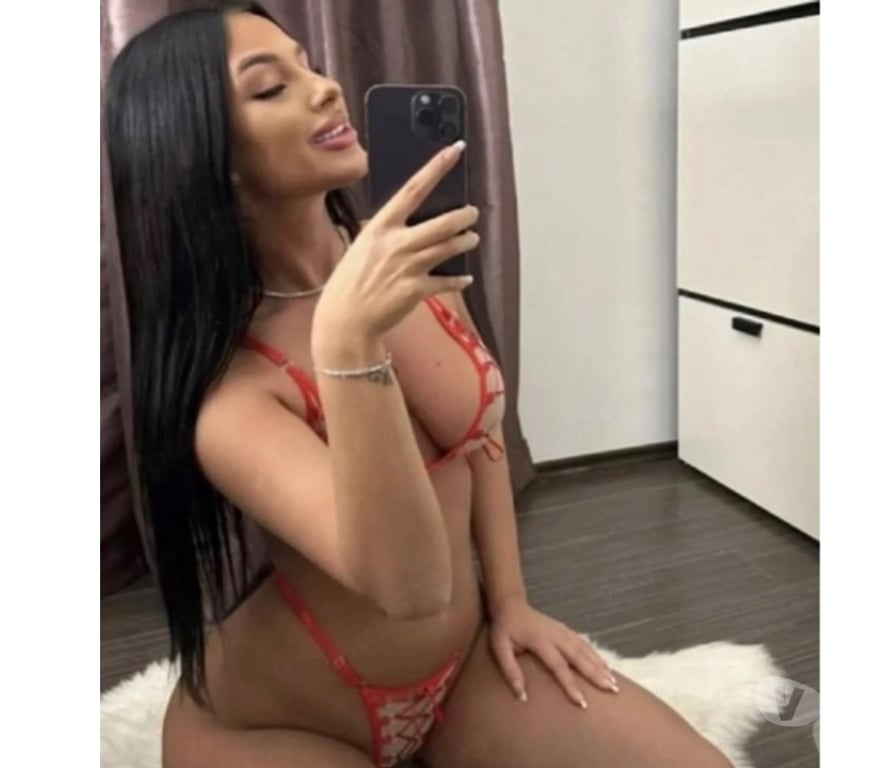 Escorts Lancashire Blackburn with Darwen - Photos for Ella❤️only one week here🎀 🥂PARTY GIRL❤️