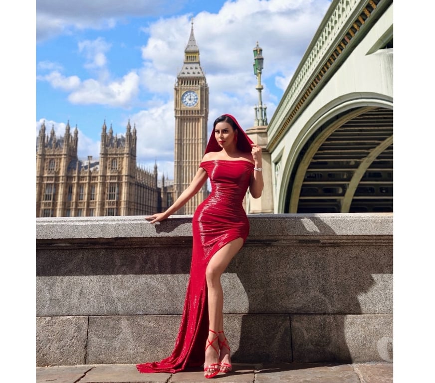 Trans Escorts West London Kensington (Olympia) Station - West London - Photos for Fully Functional Asian Goddess