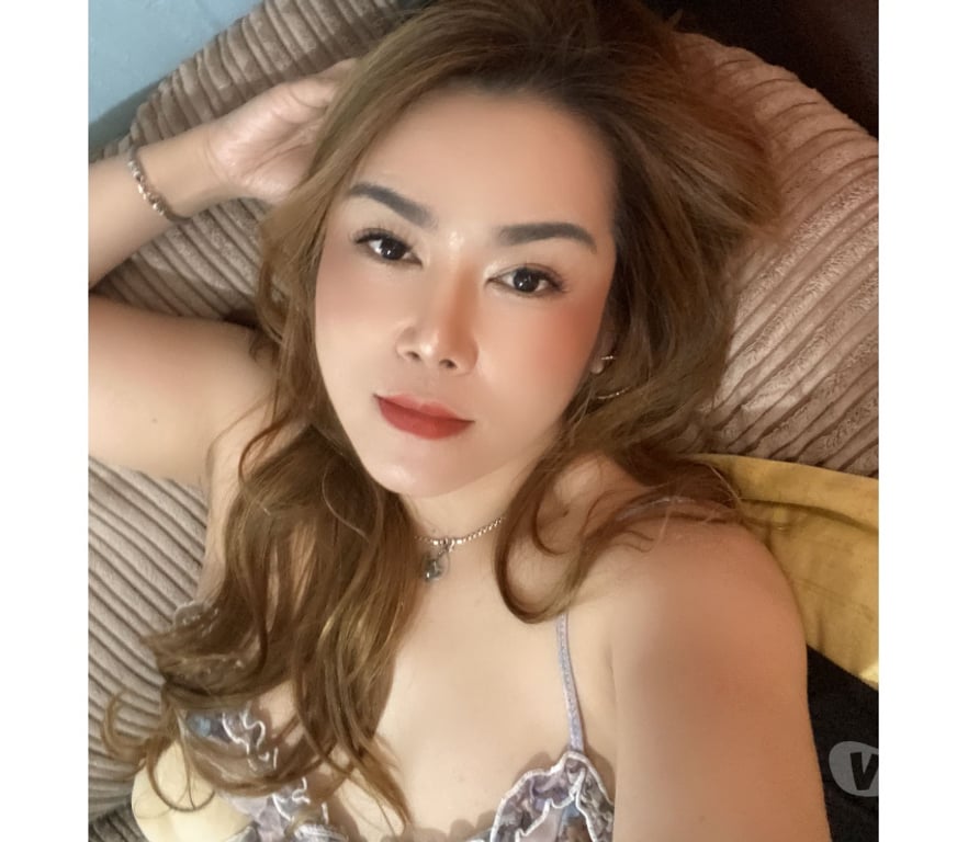 Escorts West Northamptonshire Northampton - West Northamptonshire - Photos for Emmie Thai Girl - Professional Massage and Body to Body 😘