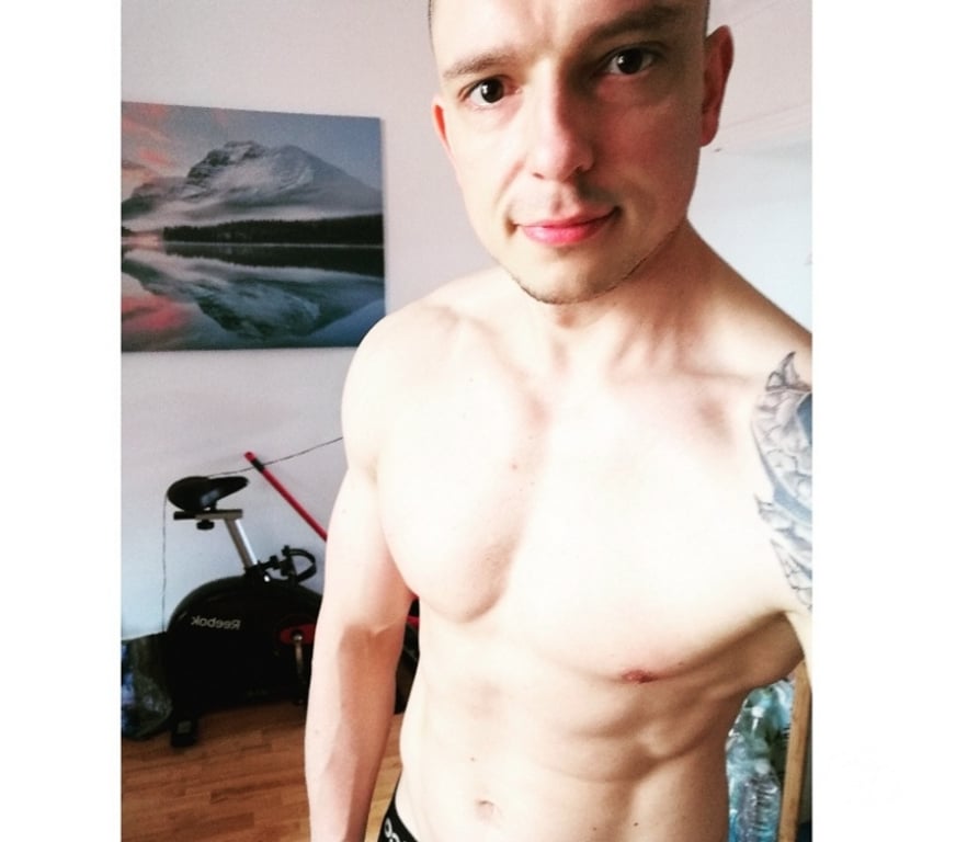 Escorts South Yorkshire Sheffield - Photos for 🎉Party Boy🎉💫 Sheffield Hotel💫