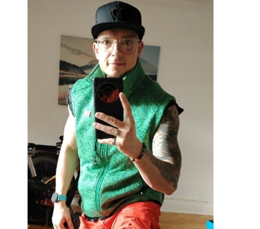 Escorts South Yorkshire Sheffield - Photos for 🎉Party Boy🎉💫 Sheffield Hotel💫