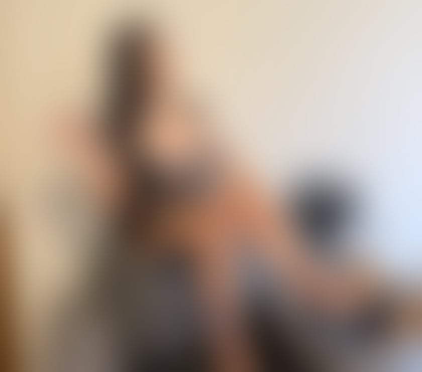 Escorts Cambridgeshire Huntingdonshire - Photos for Naughty Thai Bumbim New Escort in Town