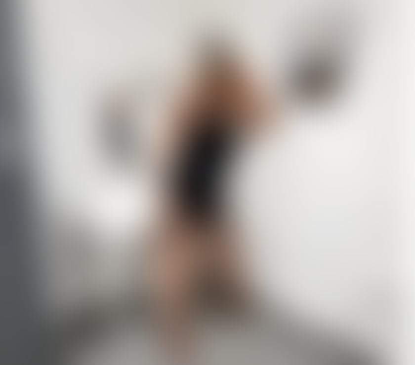 Escorts Kent Dartford - Photos for Blonde European owo include