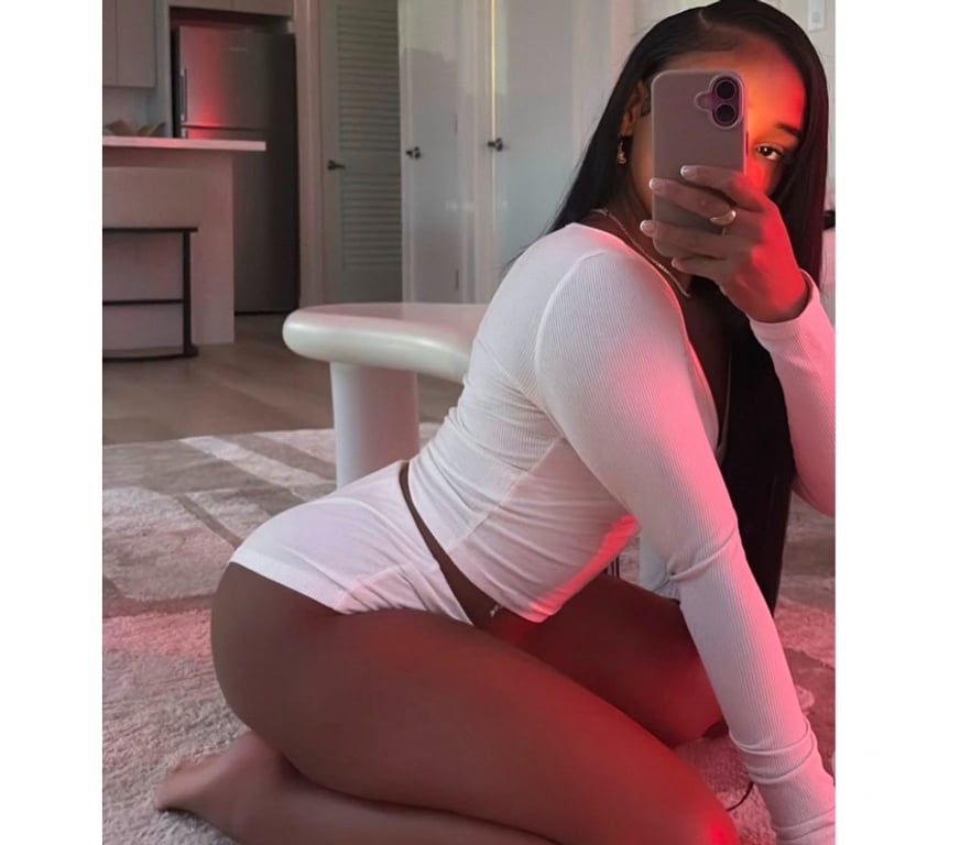 Escorts Glasgow Glasgow City Centre - Glasgow - Photos for ALICIA A LEVEL 💙💜GFE - NO RUSH 💜💙AVAILABLE