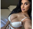 Gorgeous Party Girl ,Fun, Flirty & Unforgettable 🥂🔥