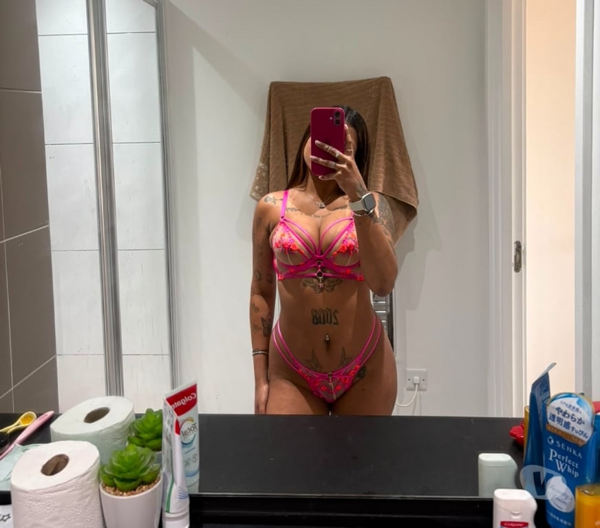 Escorts Staffordshire Stoke-on-Trent - Photos for LARISSA 🇧🇷 FIRST TIME HERE 🆕 BIG ASS 🔥