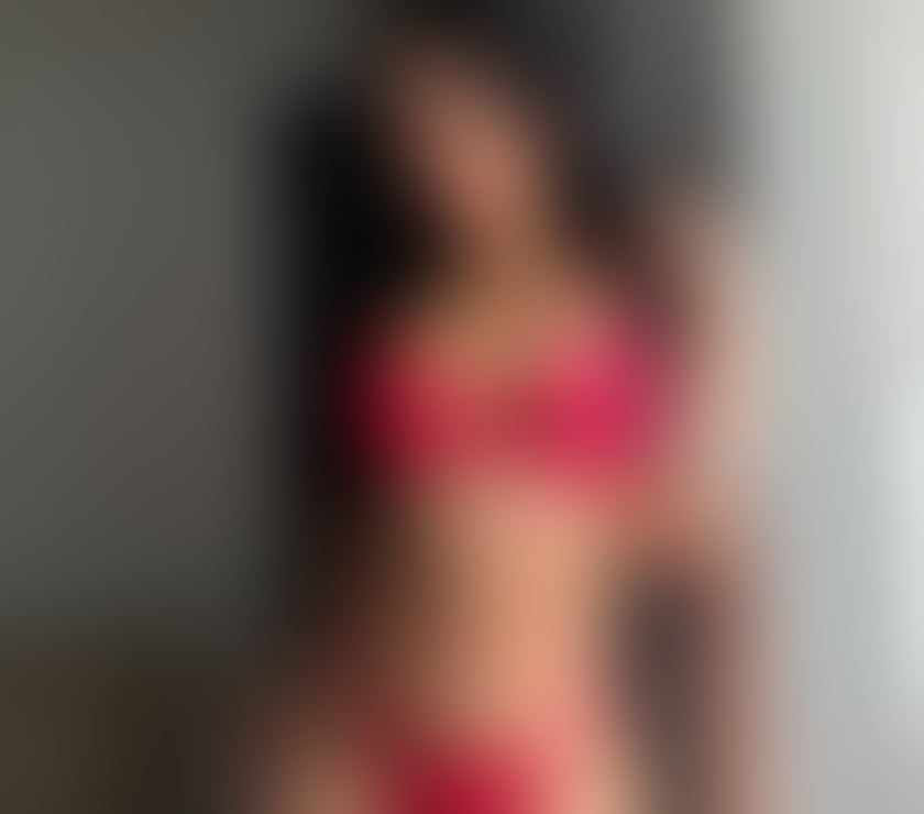 Escorts West Sussex Mid Sussex - Photos for Gorgeous Party Girl ,Fun, Flirty & Unforgettable 🥂