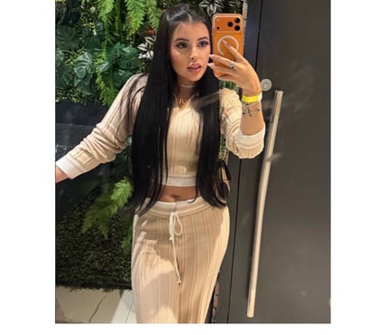 Escorts Northampton West Northamptonshire - Photos for Bruna Party 🔥Best Owo 🤌🏻FK