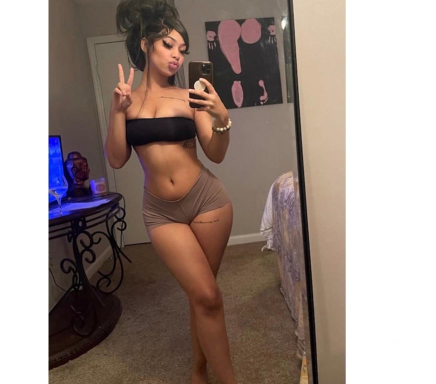 Escorts North West London Camden - Photos for CRIS! Your Favorite HOT GFE Latina