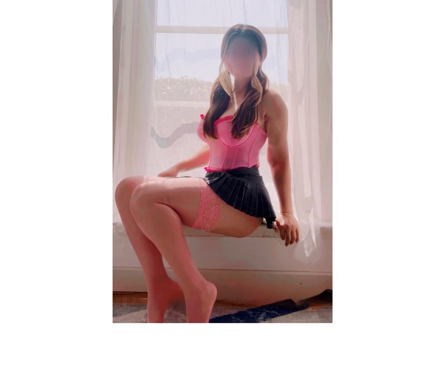 Escorts Edinburgh Edinburgh Old Town - Edinburgh - Photos for Full service body oil massage Edinburgh