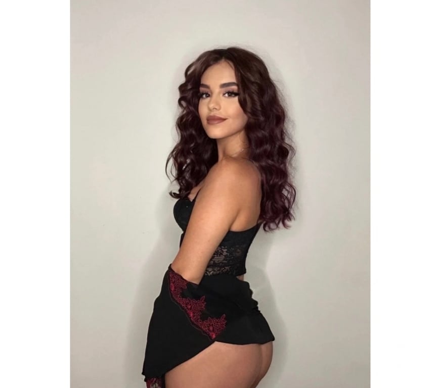 Escorts East London Whitechapel - East London - Photos for Fresh in Aldgate– Say Hello to Victoria ✨