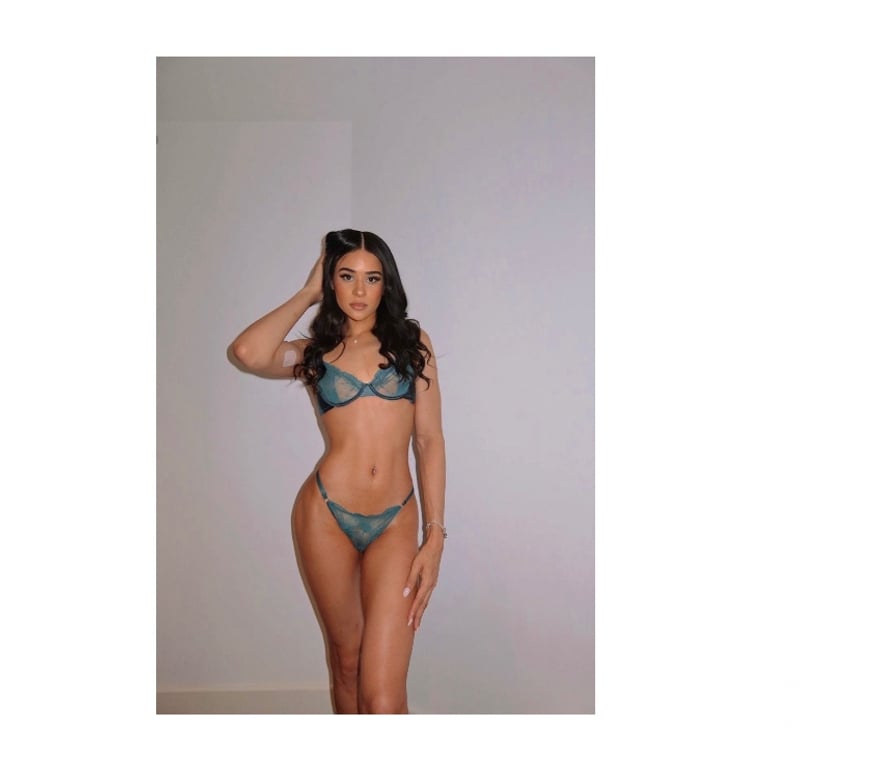 Trans Escorts Buckinghamshire Milton Keynes - Photos for Alice Slim Model Ts Brazilian ✨