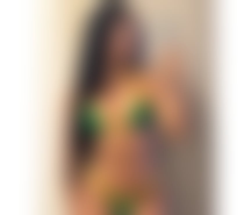 Escort Portsmouth City Centre Portsmouth - Photos for TINY AMAZONIAN QUEEN 👸 🇧🇷🍑📸💯