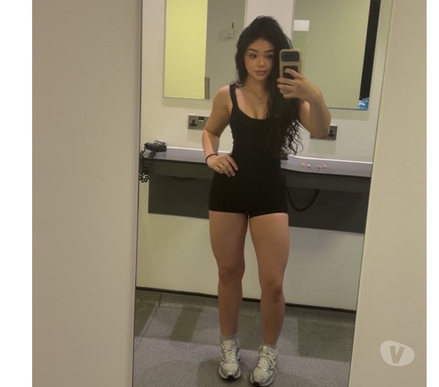 Escorts Hampshire Portsmouth - Photos for PETITE AMAZONIAN QUEEN 👸 🇧🇷🍑