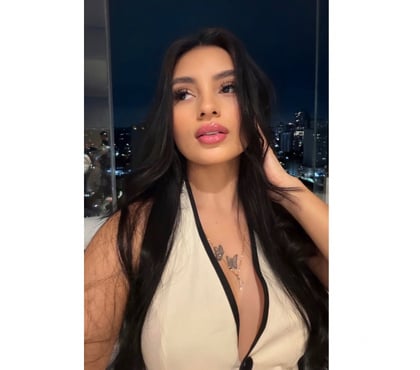 Escort Portsmouth City Centre Portsmouth - Photos for TINY AMAZONIAN QUEEN 👸 🇧🇷🍑📸💯