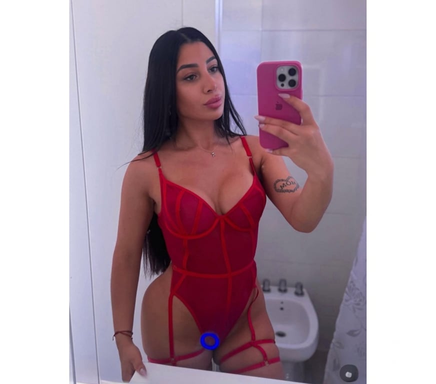 Escorts East London Walthamstow Central Station - East London - Photos for NEW LAURA SEXY HOT IN WALTHAMSTOW 🔥🥂