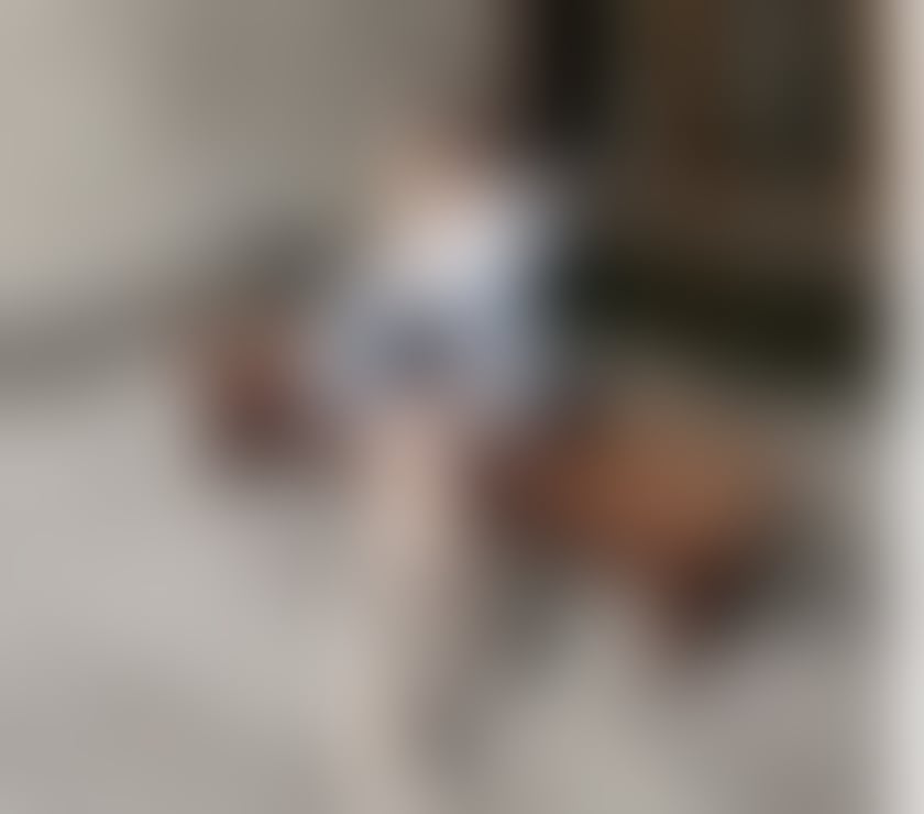 Mansfield Town Centre - Mansfield — Top Asia girls just come