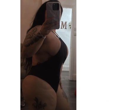 Escorts Central Park Telford and Wrekin - Photos for TF2📍VERY HOT🍑REAL100%PARTY🥂BEST SERVICE