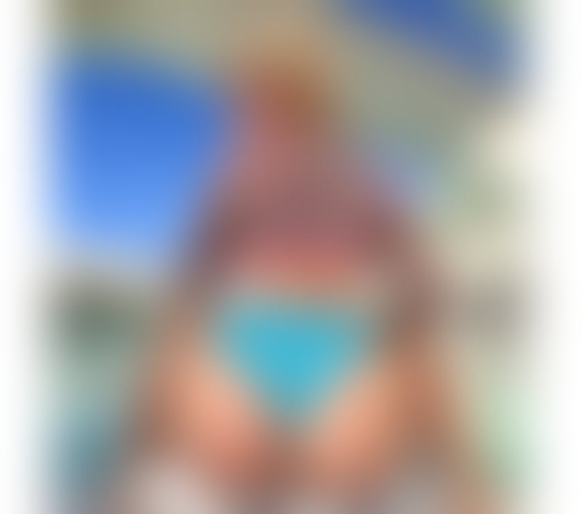 Escorts Surrey Woking - Photos for DUO GIRLFRIEND BRAZILIAN G😈🥂🍾 BEST PARTY SERVICE