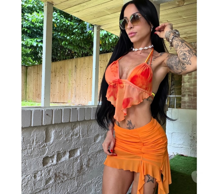 Escorts East London Commercial Road - East London - Photos for LIA 🇧🇷FITNESS GIRL 😈🥂PARTY