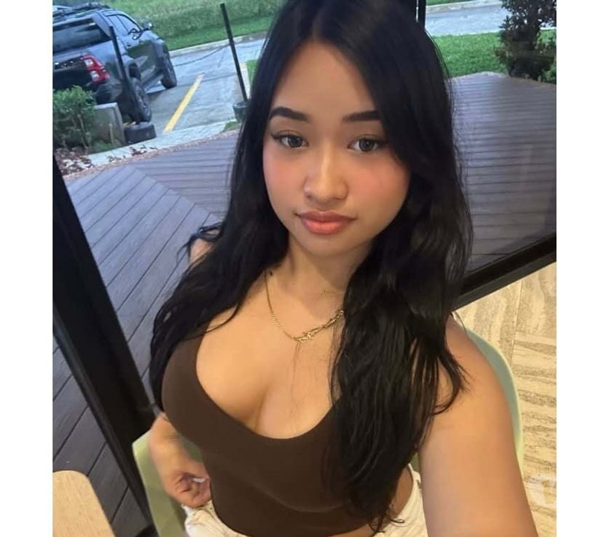 Escorts Hull Hull City Centre - Hull - Photos for HU9 Sexy, Sweet & Discreet Asian girl