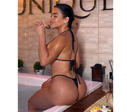 Escorts and Massages Cricklewood North West London - Photos for 💎❤️ LOLA TS BIG Ass 🍑 PARTY 🇧🇷 ❤️💎