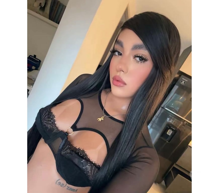 Escorts South East London Croydon - Photos for ✨🇧🇷 CAMILA ELEGANT BRAZILIAN PARTY GIRL 🇧🇷✨