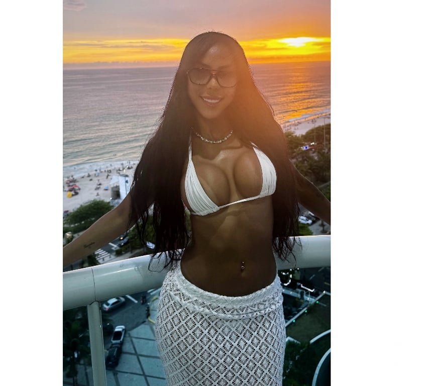 Escorts Bristol Saint Pauls - Bristol - Photos for Júlia 🇧🇷 VIP & High Class 🥂Party Girl