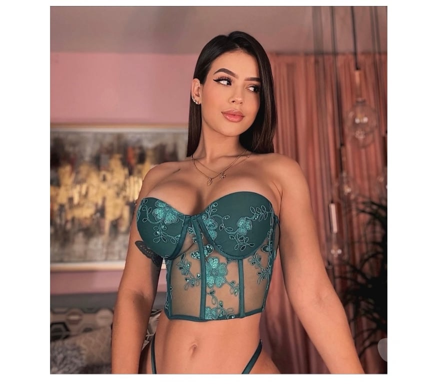 Escorts East London Limehouse - East London - Photos for Lunna brazilian the best services no rush 🫦🥰🫦