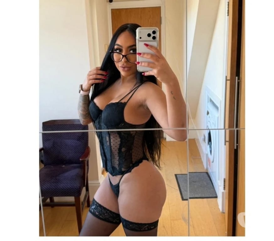Escorts South West London Battersea - South West London - Photos for ALICIA A LEVEL 💙💜 NO RUSH 💜💙AVAILABLE