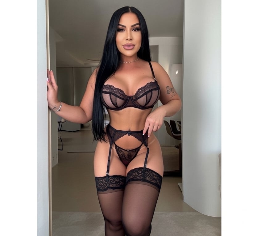 Escorts South East London Croydon - Photos for Angel 🇧🇷 Brazilian GFE 💋