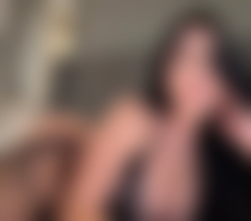 Escorts York York City Centre - York - Photos for Karina party girl perfect , Brazilian 🇧🇷✨