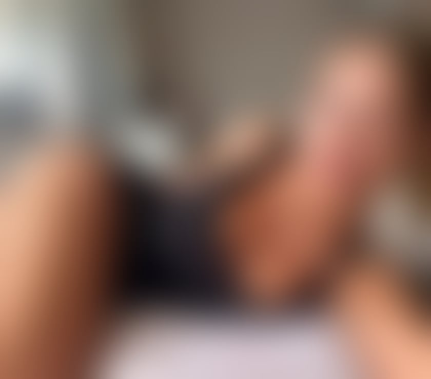 Escorts Bedfordshire Bedford - Photos for MEL FIRST TIME IN TOW ♥️ NO RUSH ♥️ PASSIONATE 🔥