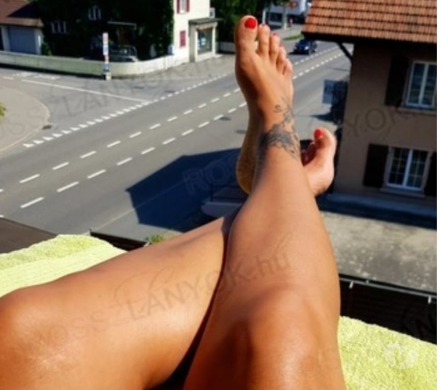 Escorts North West London Camden - Photos for Melanie milf xx